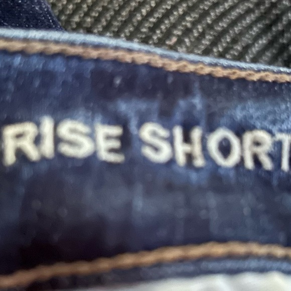 American Eagle high-rise Shortie next level stretch - Picture 5 of 6
